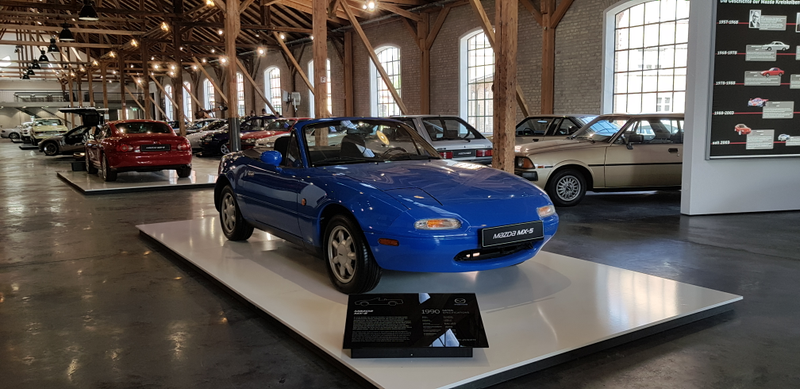 Illustration for article titled Mazda museum Europpo mini meetÂ